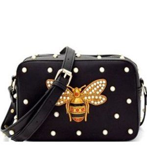 BEEUTIFUL Rhinestone Bee Charm Mini Bag (Black)